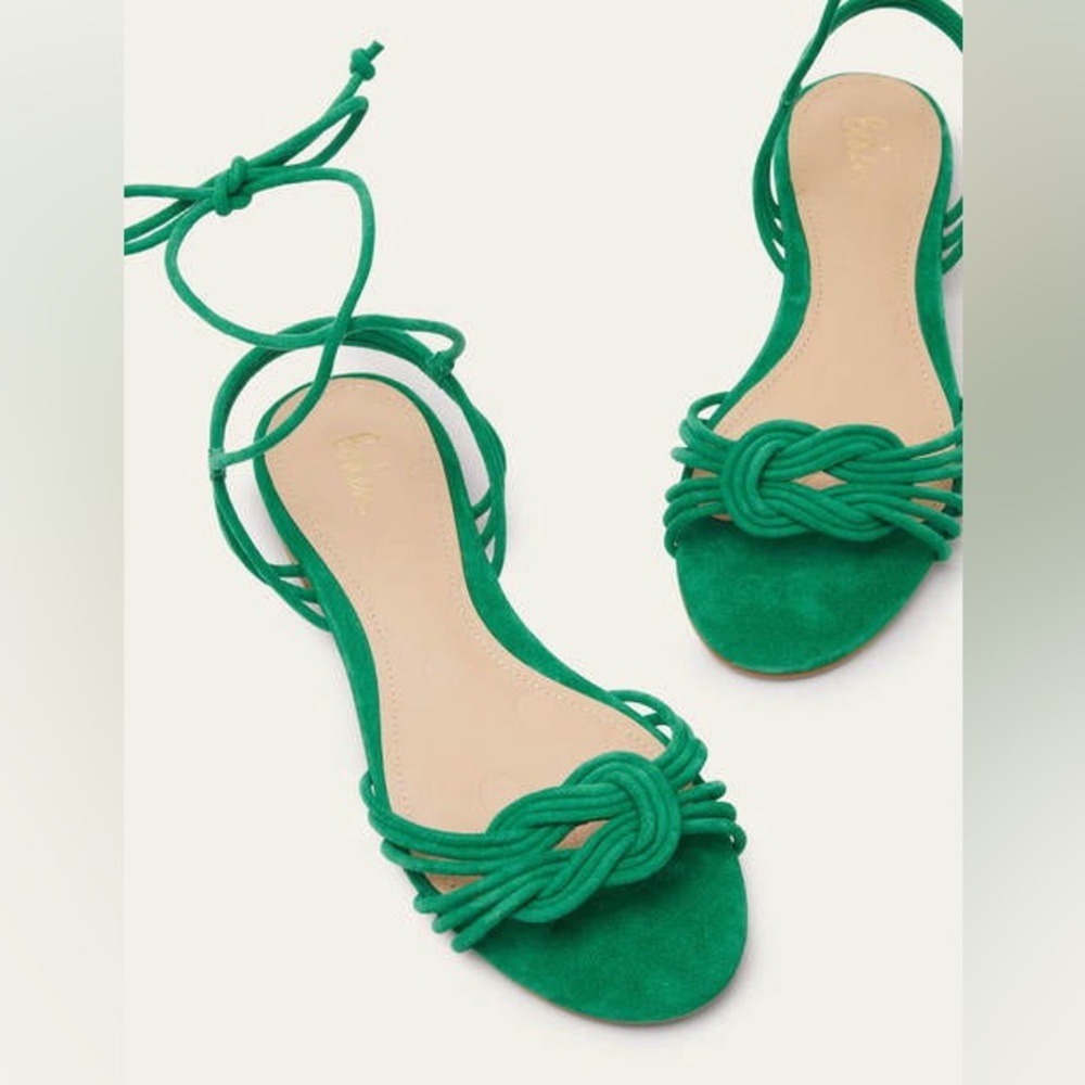 BODEN Knot Detail Suede Flat Sandals
Highland Green SIZE 38 NEW - Picture 2 of 8